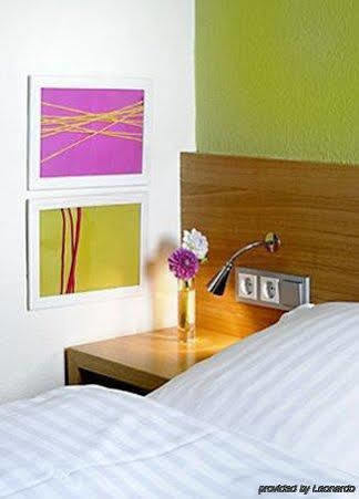 Business & Budget Hotel Tessin Mnichov Exteriér fotografie